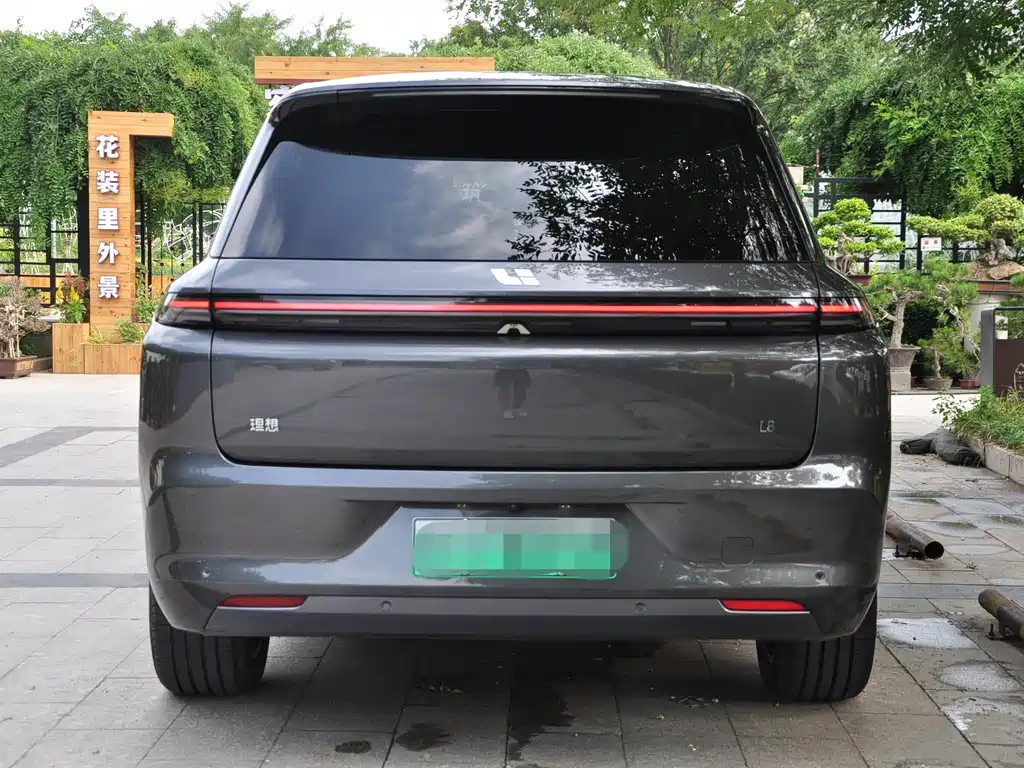 Li Auto L8 2023 Pro