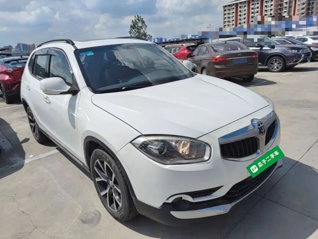 Zhonghua V5 — миниатюра 4