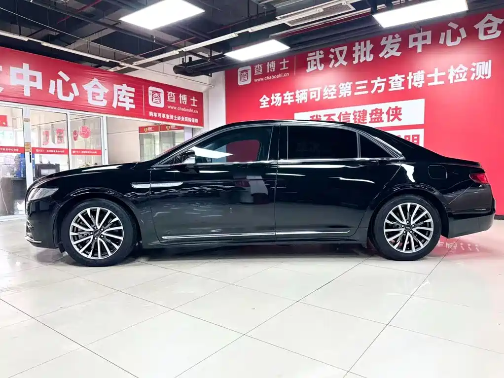 Lincoln Continental — миниатюра 4