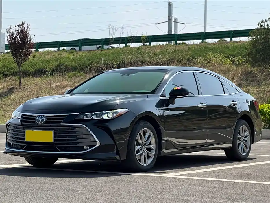 Toyota Avalon 2022