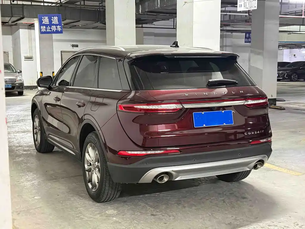 Lincoln Corsair — миниатюра 4