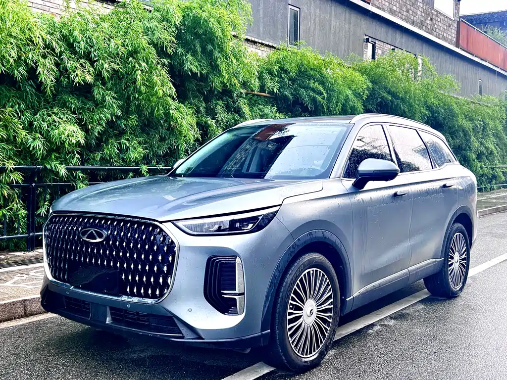 Chery Tiggo 8L