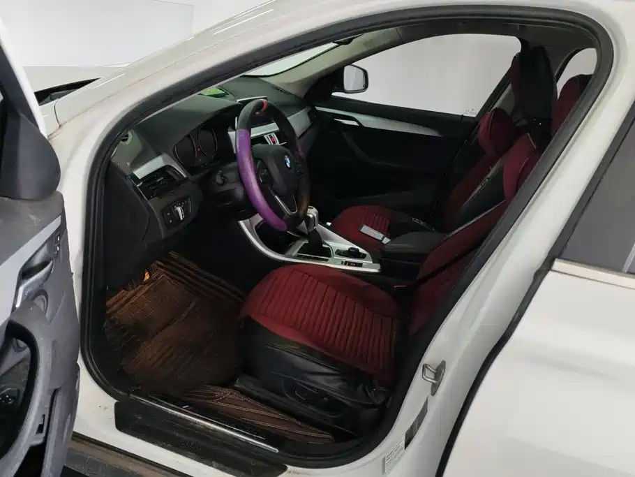 BMW X1 — миниатюра 9
