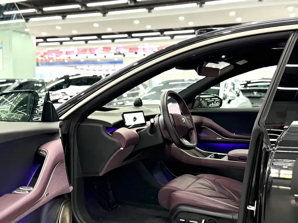 NIO ET5T — миниатюра 3