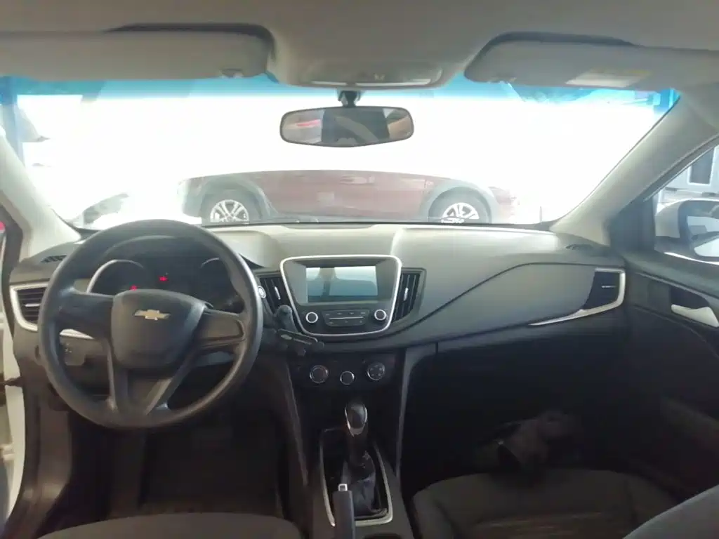 Chevrolet Cavalier — миниатюра 10