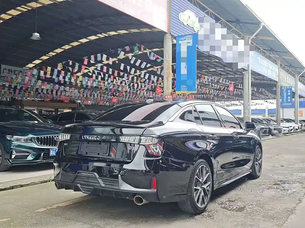 Lynk & Co 03 — миниатюра 9