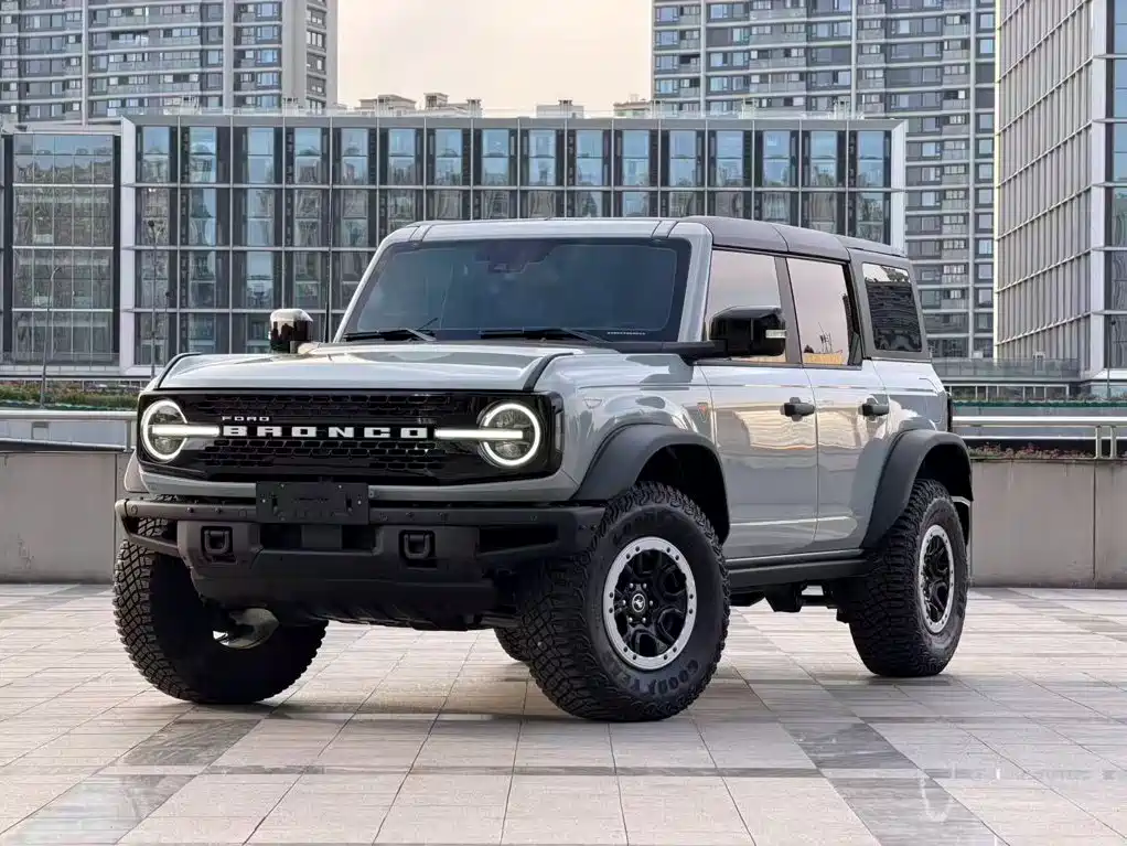 Ford Bronco
