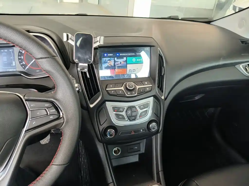 Chery Arrizo 5 — миниатюра 10