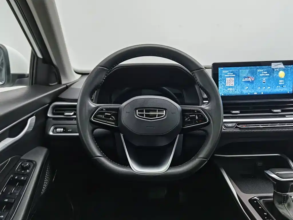 Geely Emgrand — миниатюра 11