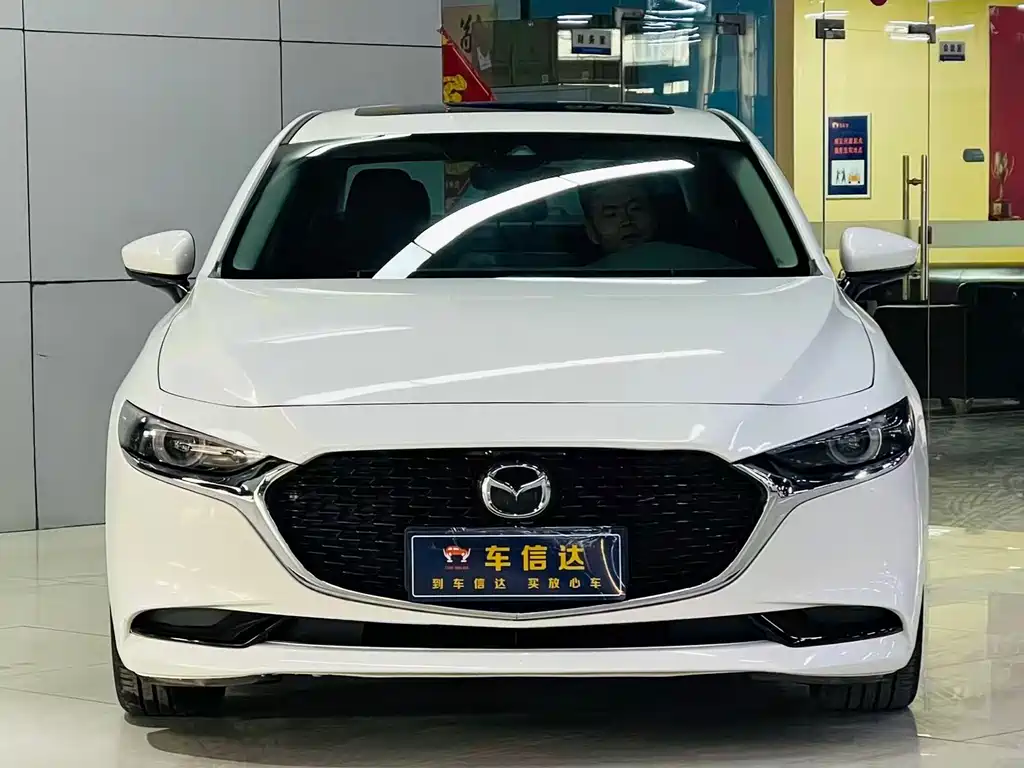 MAZDA 3 ANGKESAILA
