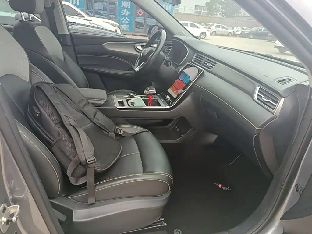 Roewe RX5 — миниатюра 25