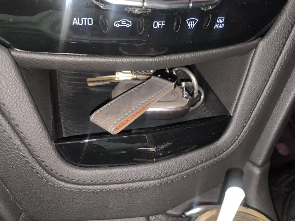 Cadillac XT6 — миниатюра 9