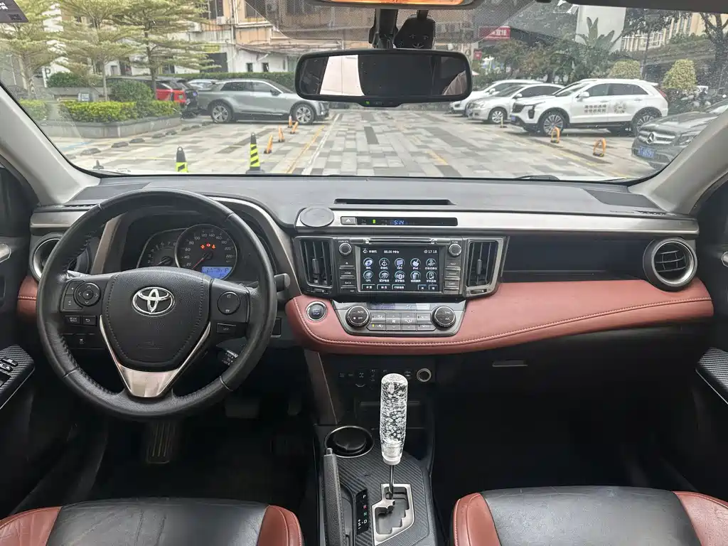 TOYOTA RAV4 RONGFANG