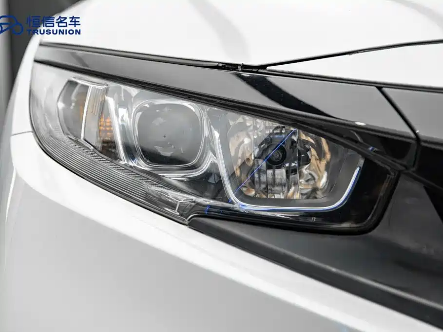 Honda Civic — миниатюра 10