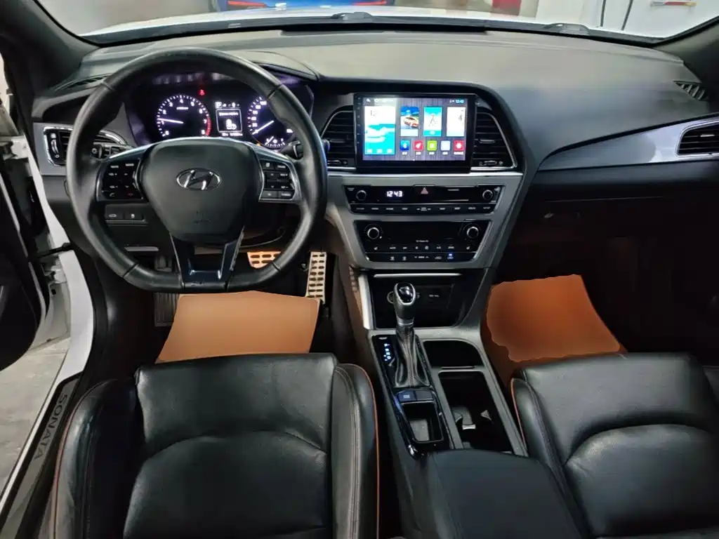Hyundai Sonata — миниатюра 10