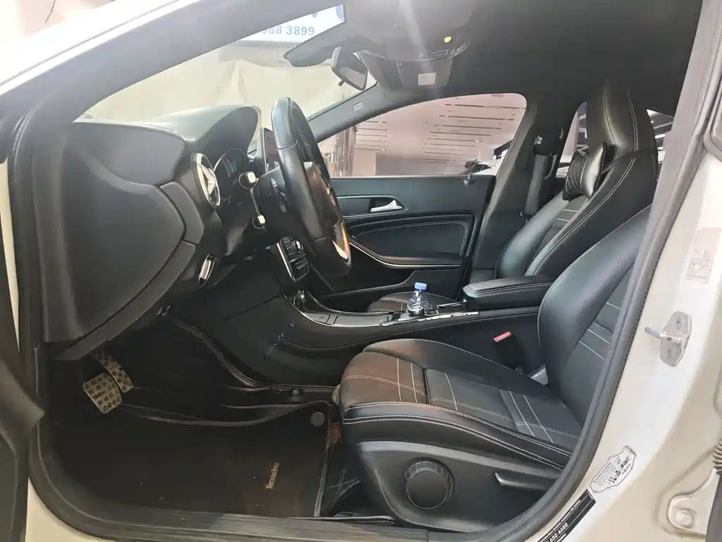 Mercedes-Benz CLA (Import) — миниатюра 7