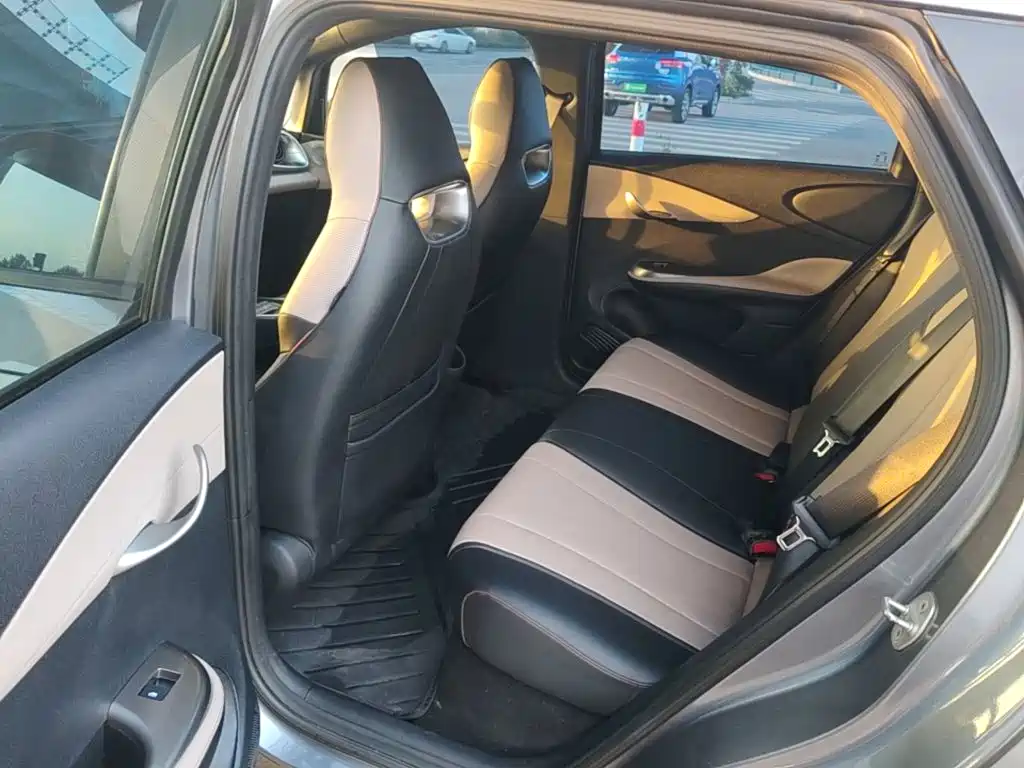 BYD Dolphin — миниатюра 17