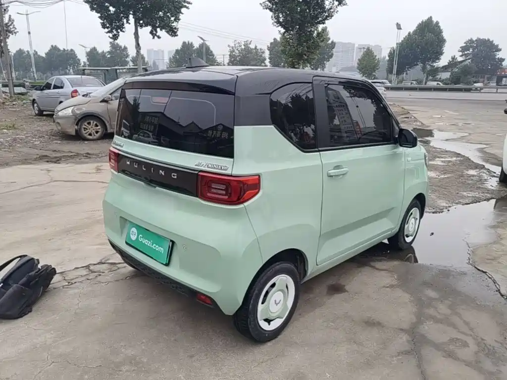 Wuling MINIEV — миниатюра 7