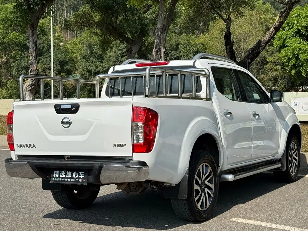 Nissan Navara — миниатюра 4