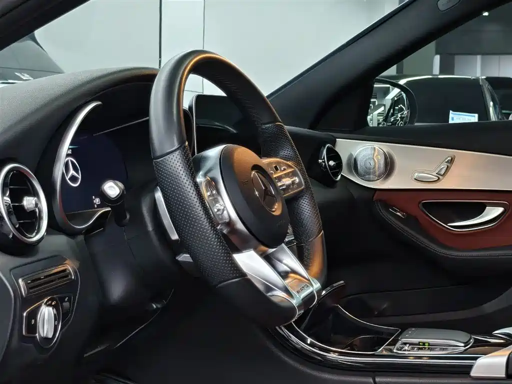 MERCEDES-BENZ C CLASS