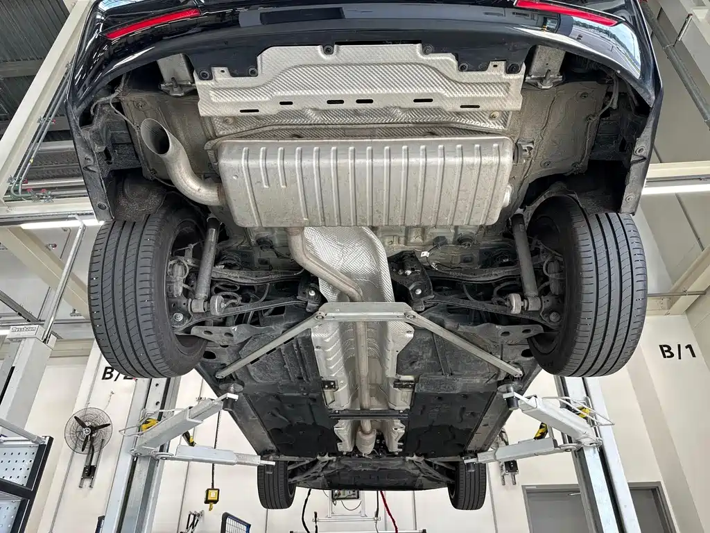 BMW 2 Series — миниатюра 15