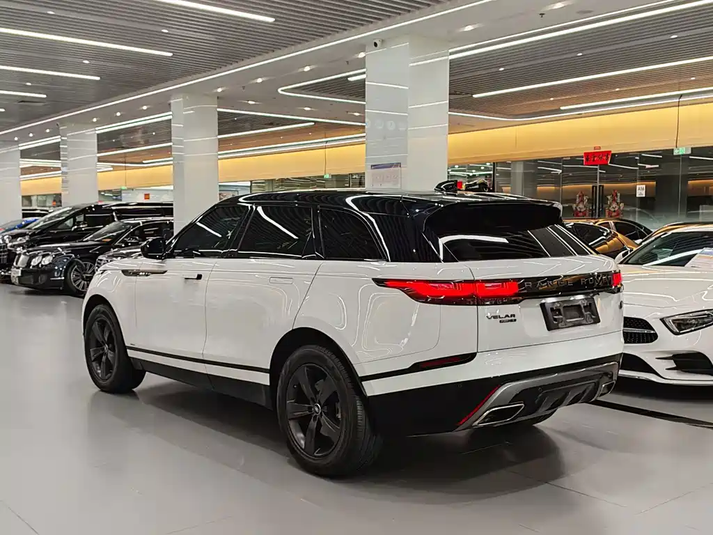 Land Rover Velar — миниатюра 4