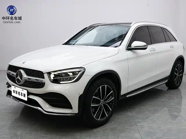 MERCEDES-BENZ GLC