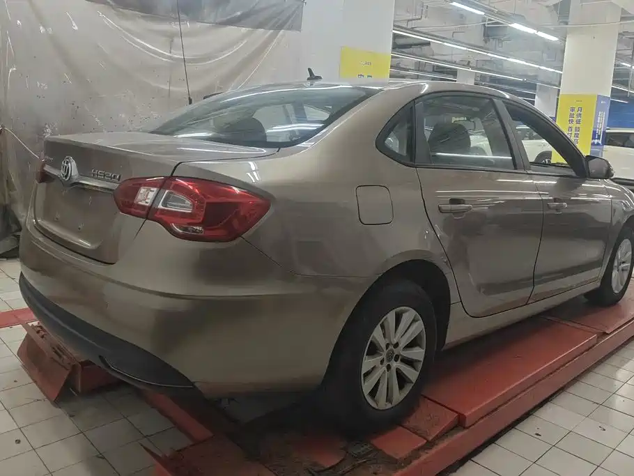 Zhonghua H530 — миниатюра 3