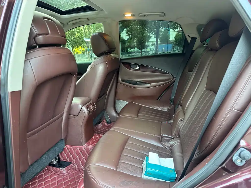 Infiniti QX50 (Import) — миниатюра 7