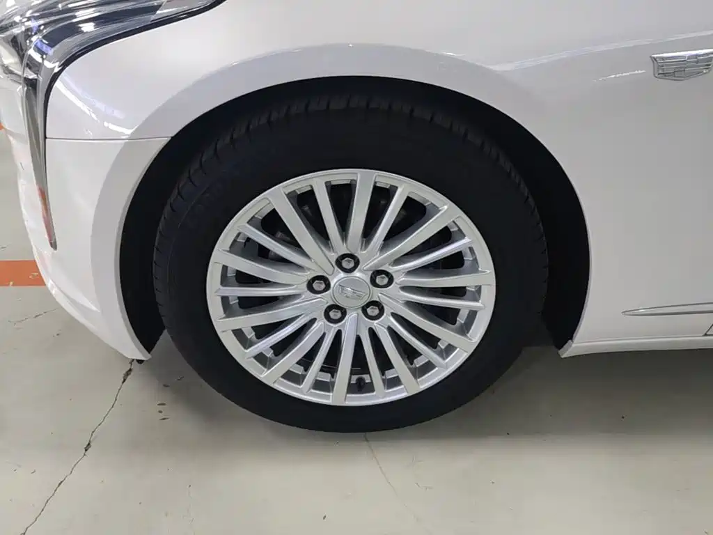 Cadillac CT6 — миниатюра 23