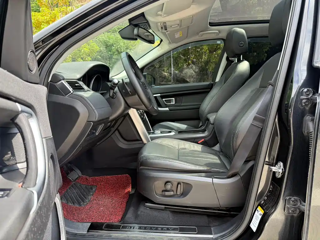 Land Rover Discovery Sport — миниатюра 7