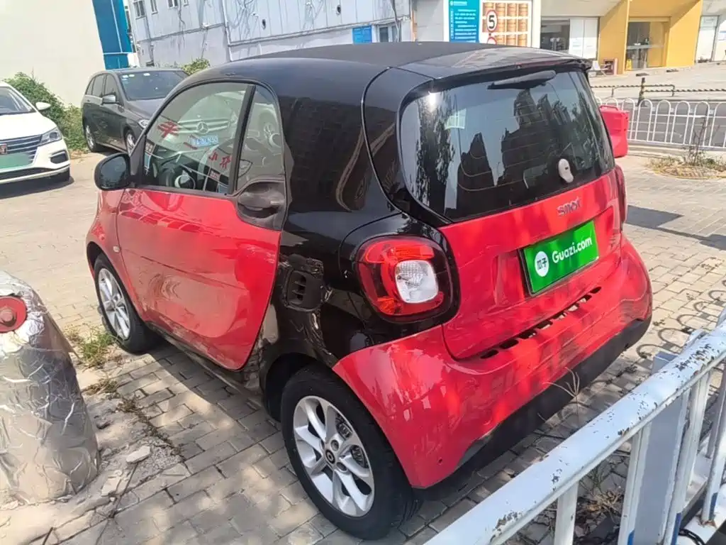 smart Smart Fortwo — миниатюра 5