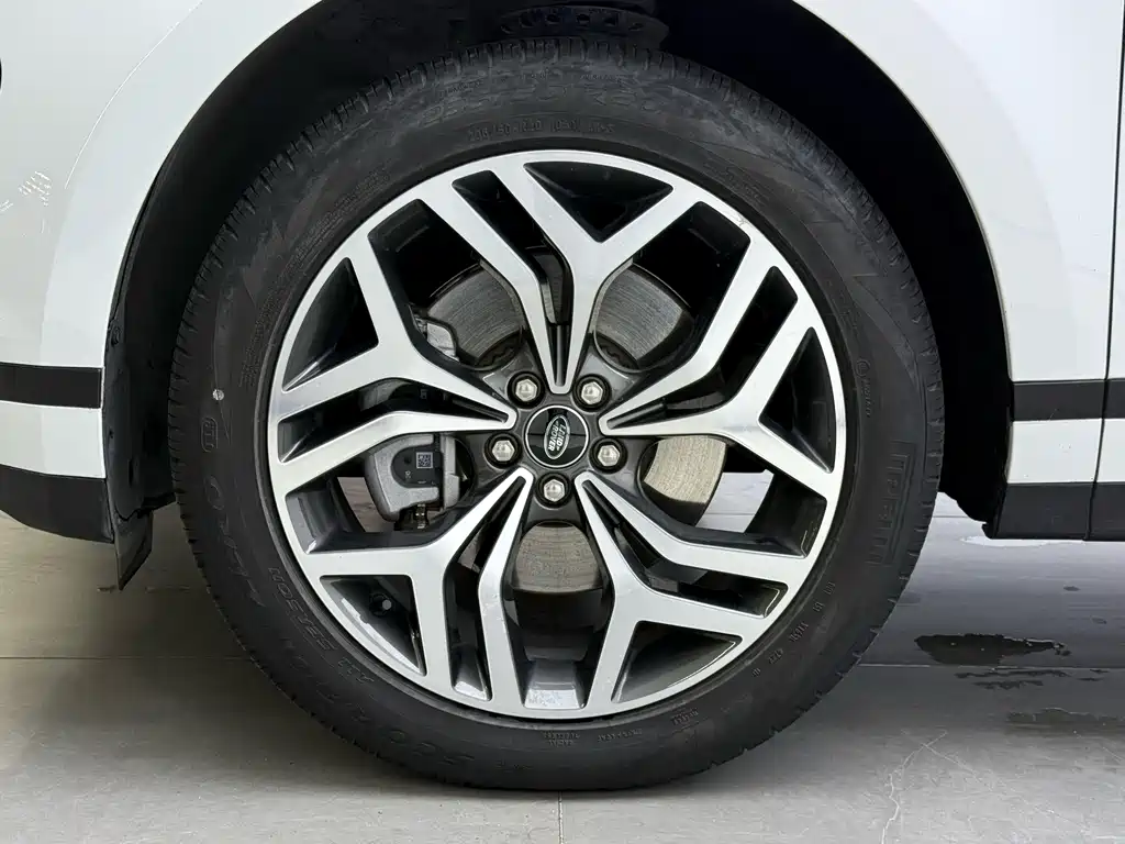 Land Rover Evoque — миниатюра 7