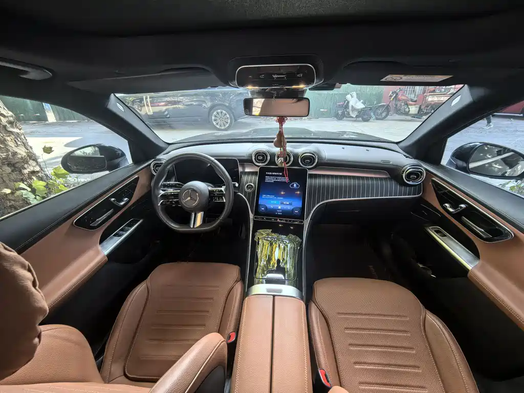 Mercedes-Benz GLC — миниатюра 5