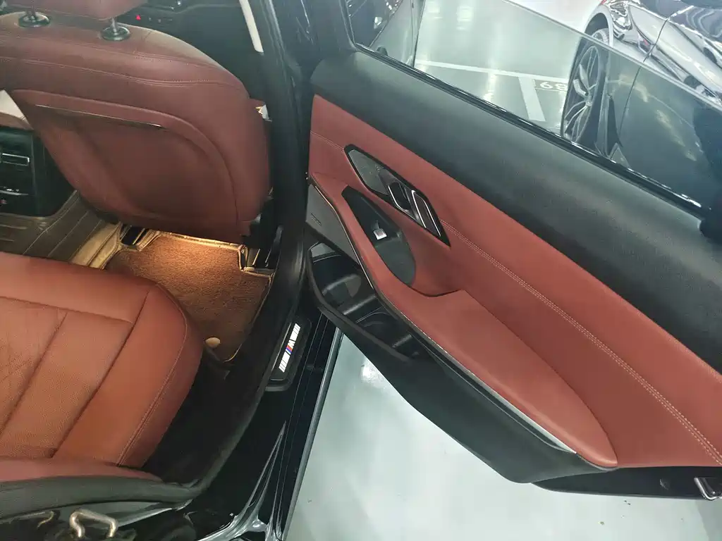 BMW 3 Series — миниатюра 19