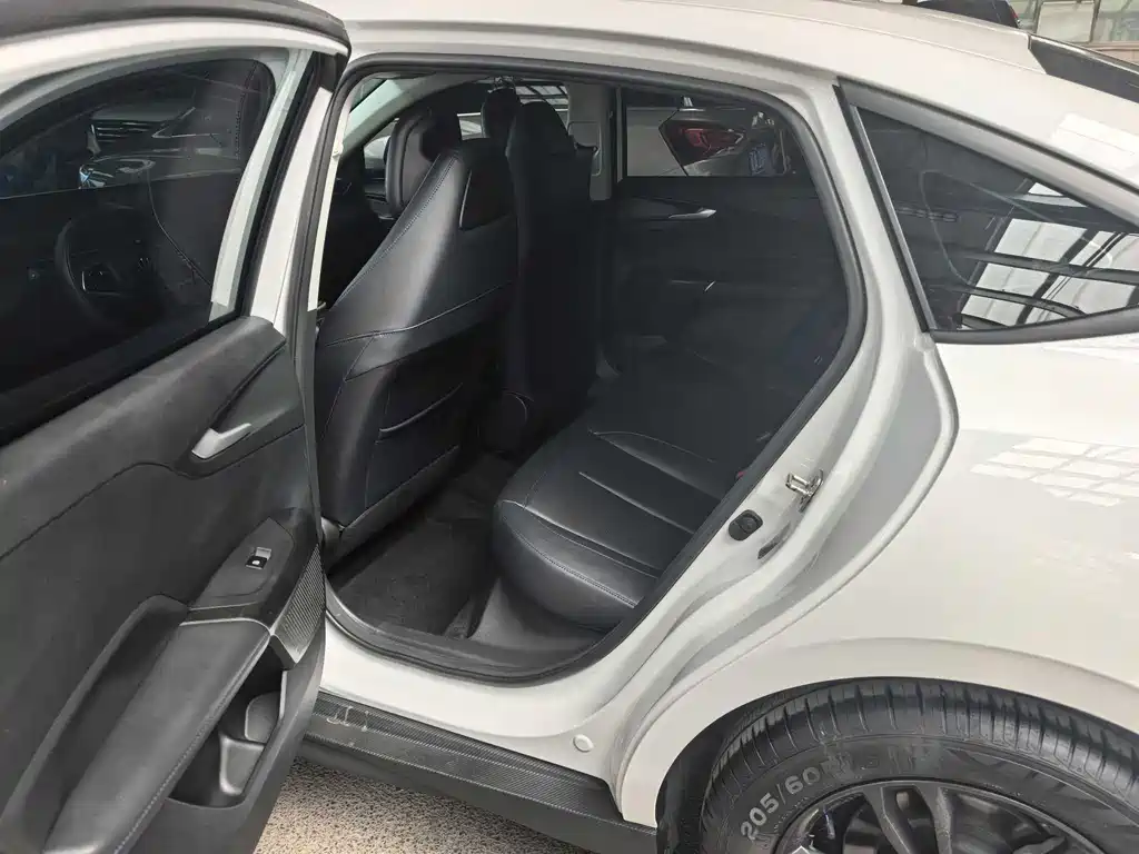 Changan Yida 2023 NE 1.5T GDI DCT Luxury