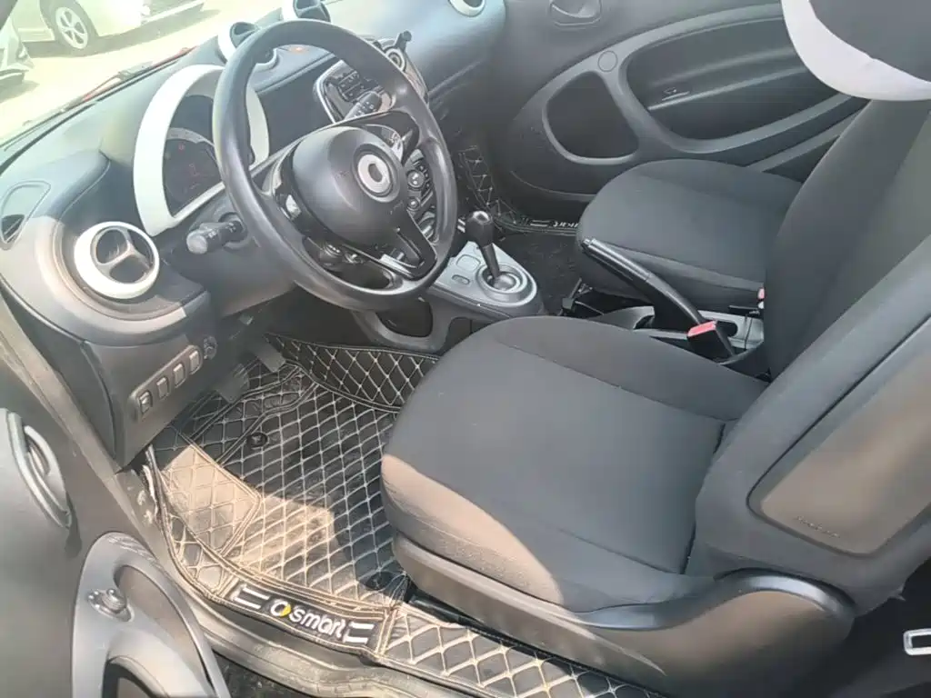 smart Smart Fortwo — миниатюра 15