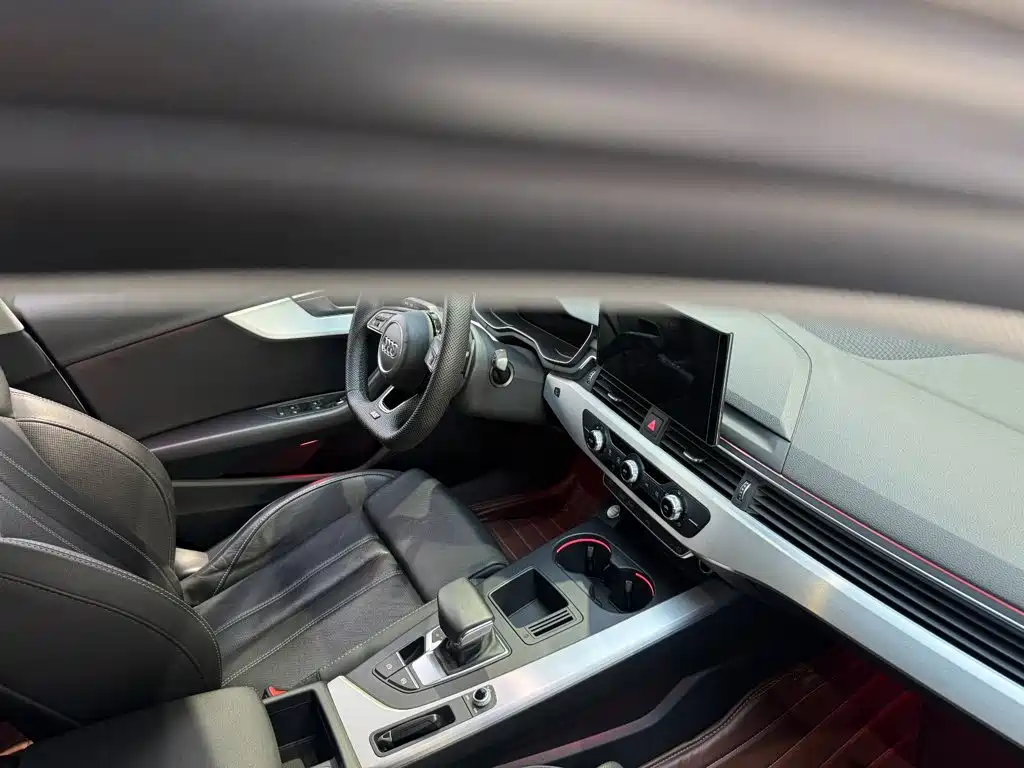 Audi A4L — миниатюра 12