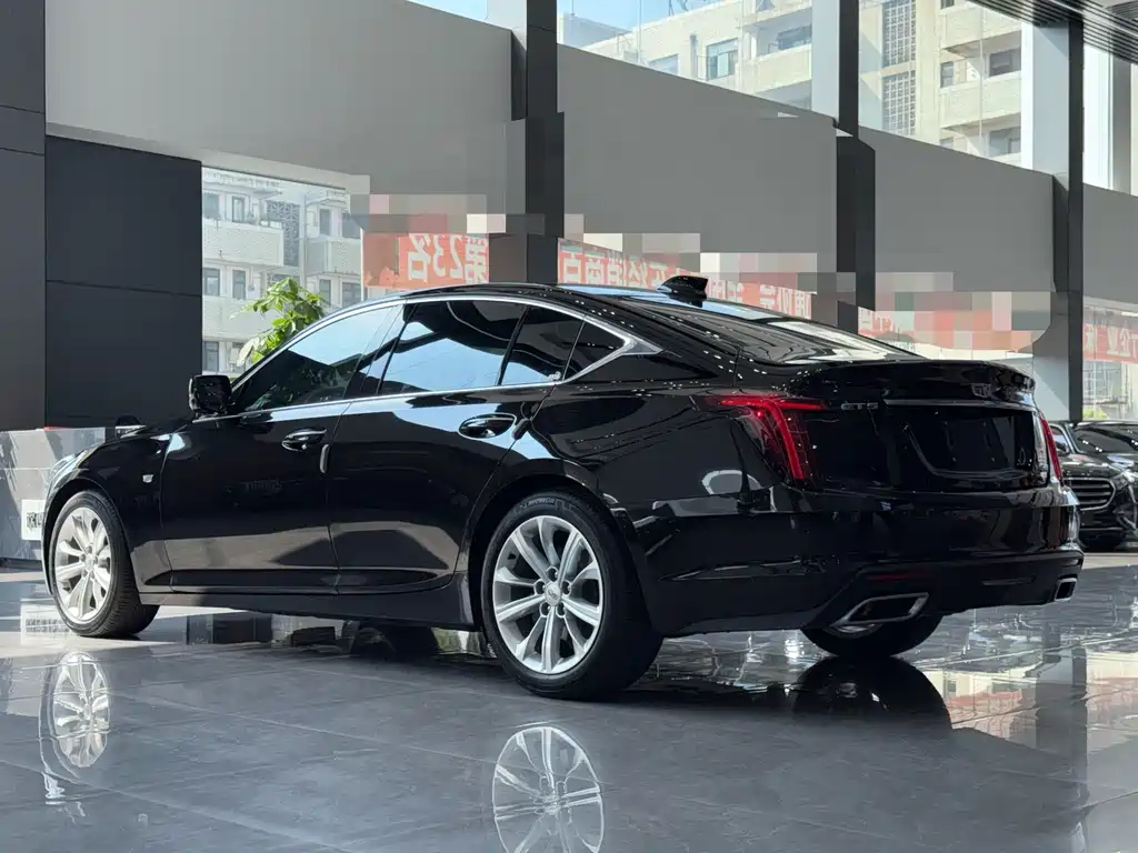 Cadillac CT5 — миниатюра 7