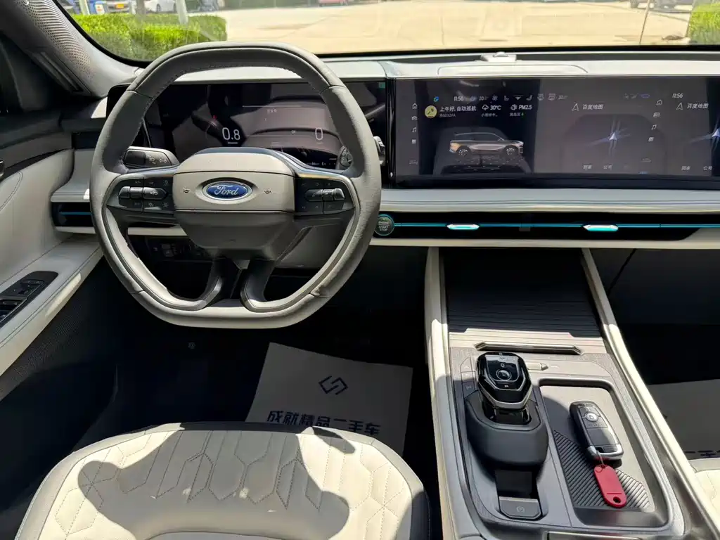 Ford Edge — миниатюра 12