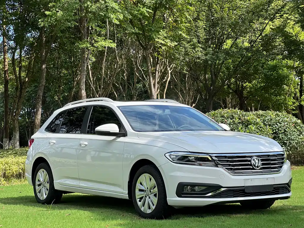 Volkswagen Lavida — миниатюра 3