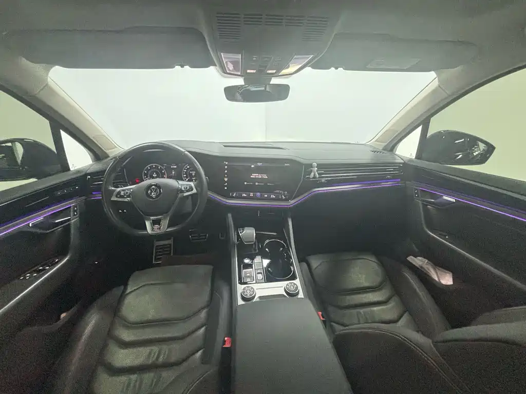 Volkswagen Touareg — миниатюра 19