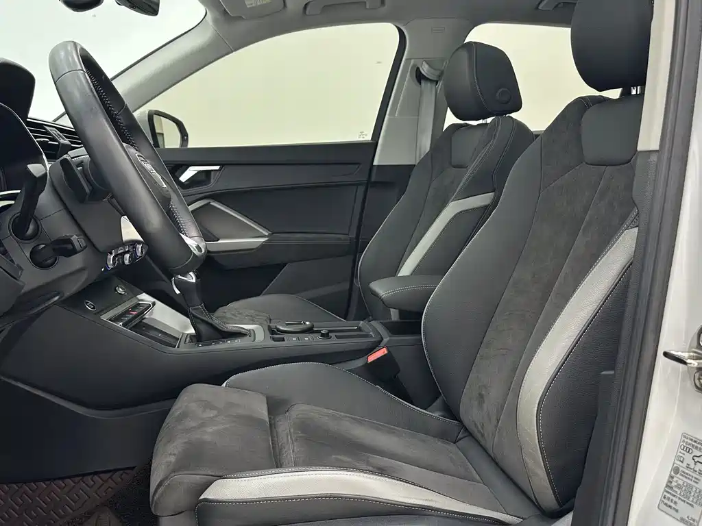 Audi Q3 2022 35 TFSI Fashion