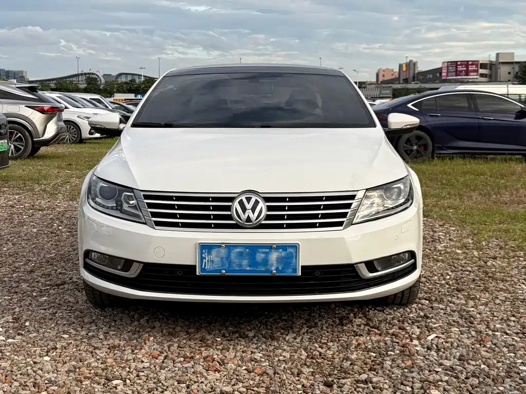 Volkswagen FAW - Passat CC CC 2016 1.8TSI Luxury