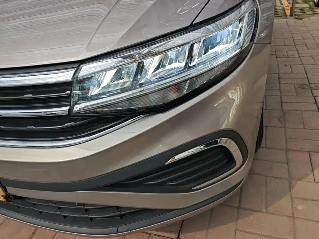 Volkswagen Bora — миниатюра 24