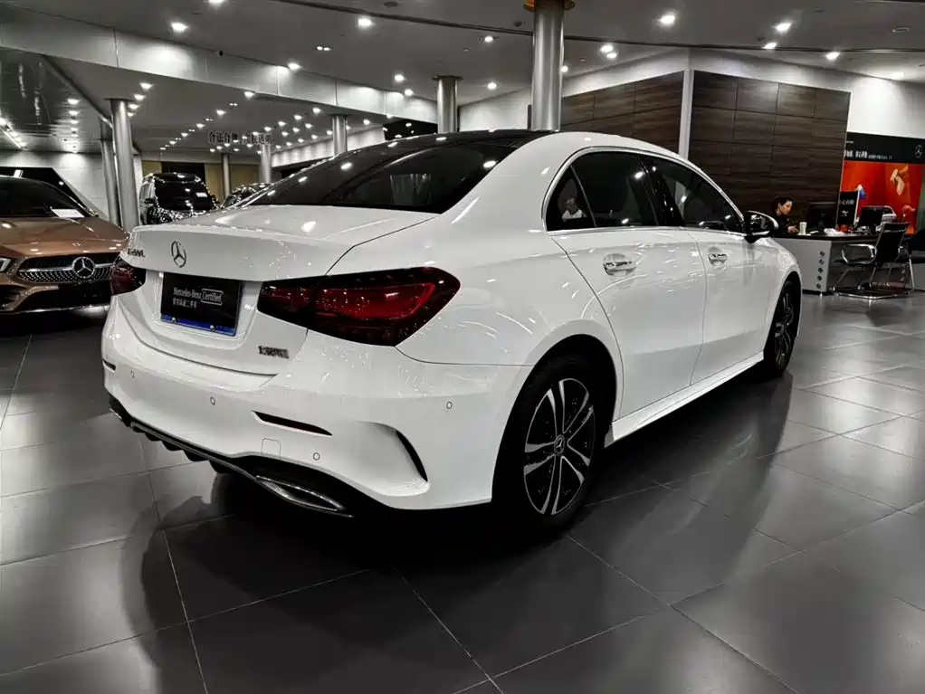Mercedes-Benz A-Class — миниатюра 5