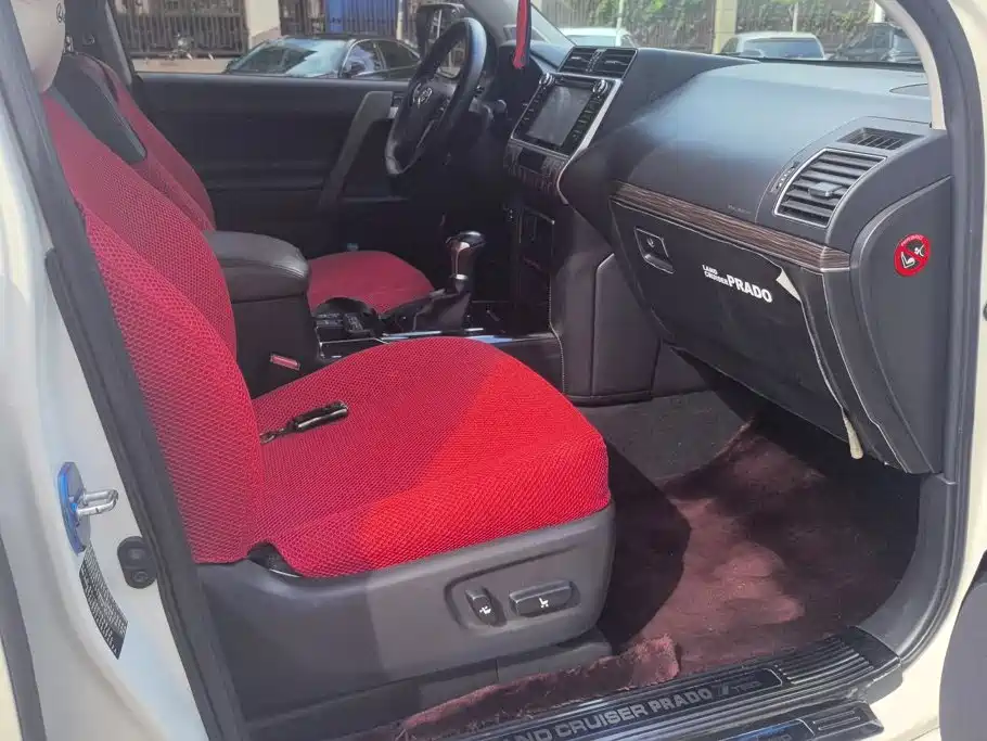 Toyota Prado — миниатюра 8
