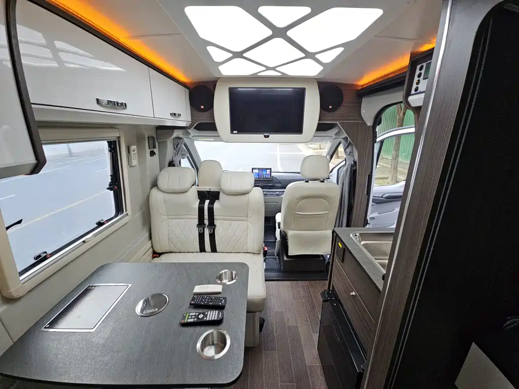 Maxus V90 RV — миниатюра 11