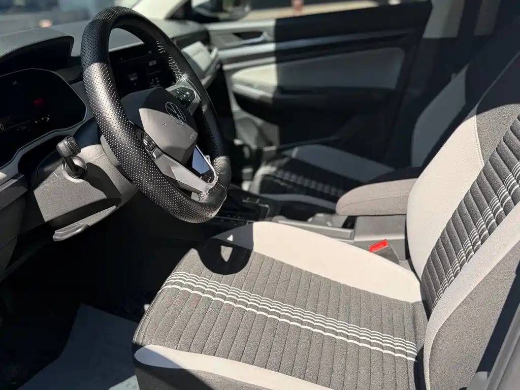 Volkswagen Bora — миниатюра 16