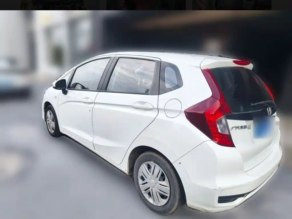 Honda Fit — миниатюра 25